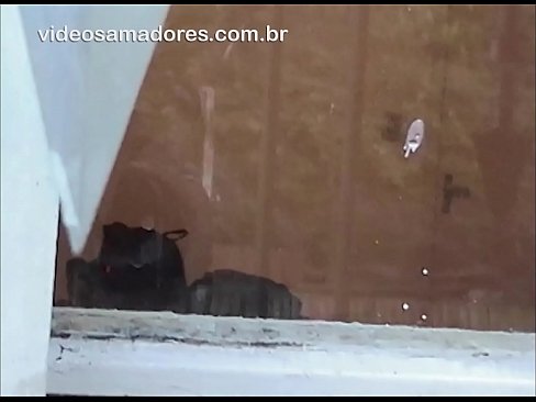 ❤️ Kara ọkunrin wiwo rẹ orebirin pẹlu miiran eniyan, gbigbasilẹ a fokii fidio lai disturbing awọn tọkọtaya ️ Ohun onihoho ti ile  ❤